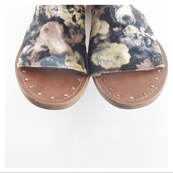 Steve Madden Mishelle Floral Velvet Sandals Size 7.5 - Picture 5 of 6